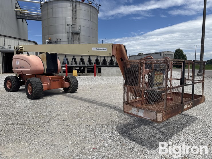 2000-jlg-800a-image-3