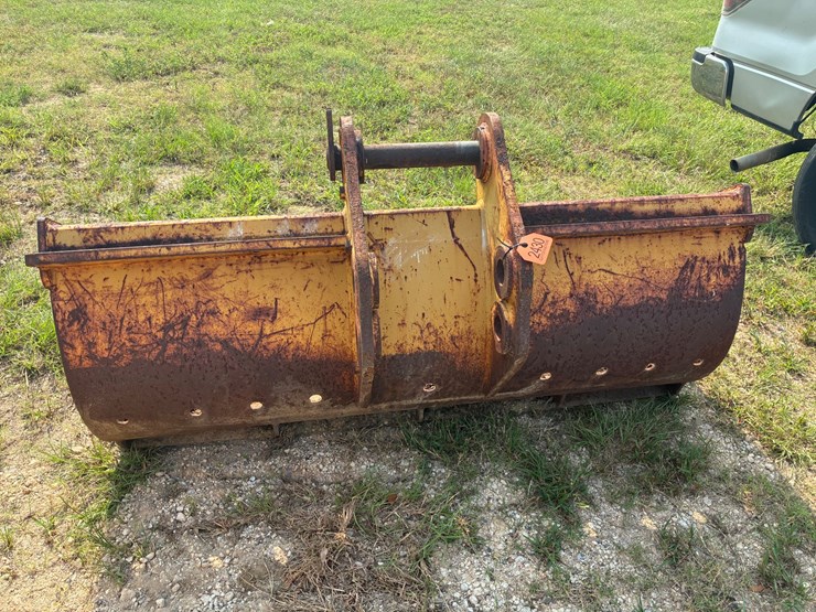 #2430-•-ditching-bucket-image-3
