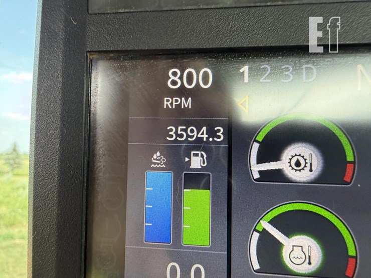 2019-deere-524l-image-51