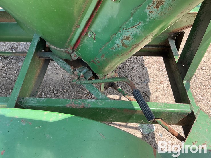 john-deere-400-image-11