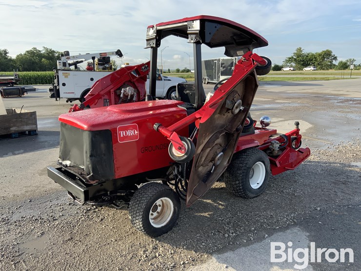 toro-groundsmaster-4000d-image-5