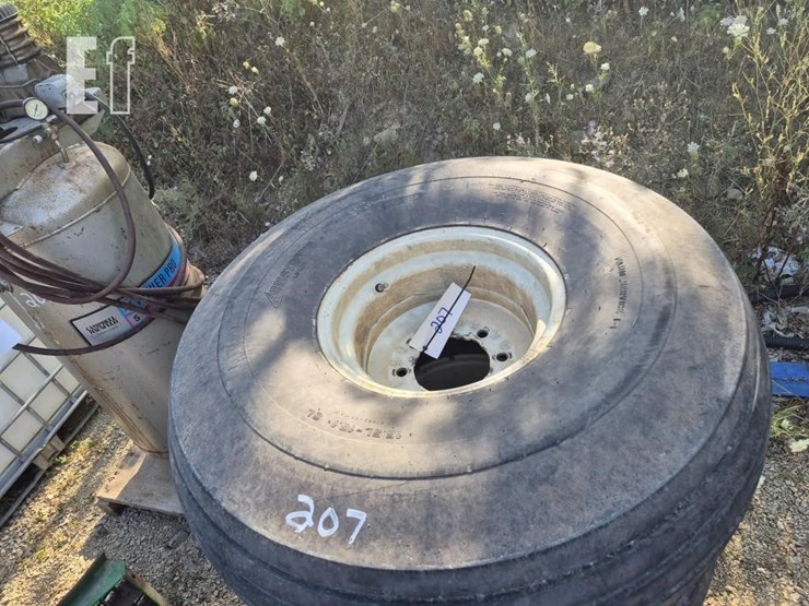 ag-implement-tires-image-2