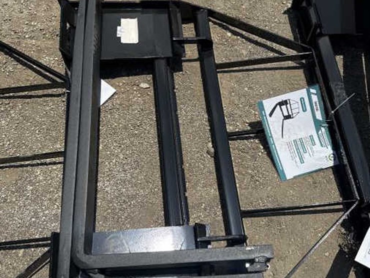 #56-•-skid-steer-48"-adjustable-forks-image-1
