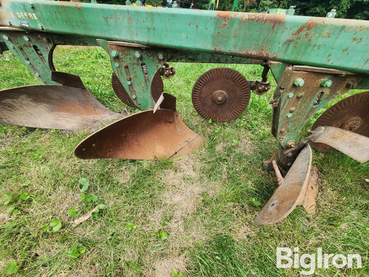 john-deere-450-image-16