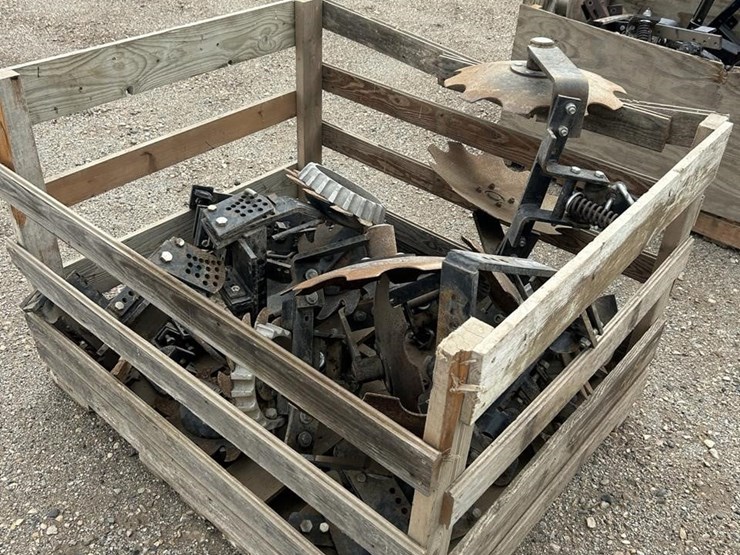 misc-pallet-image-1