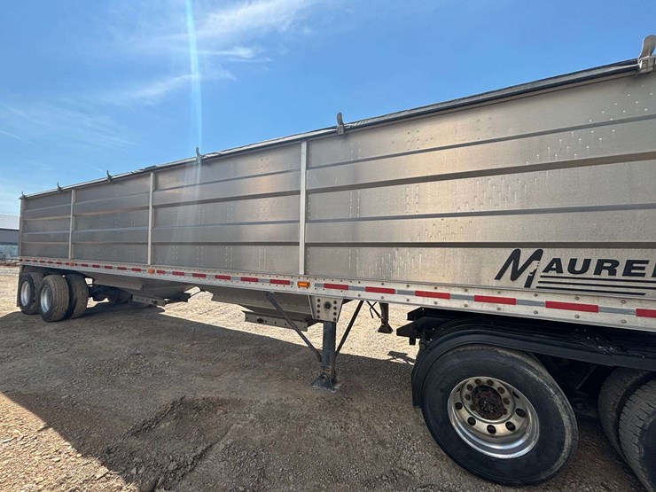 maurer-aluminum-hopper-image-9