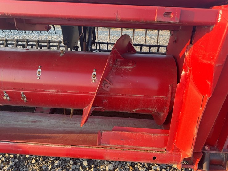 2014-case-ih-3162-image-39
