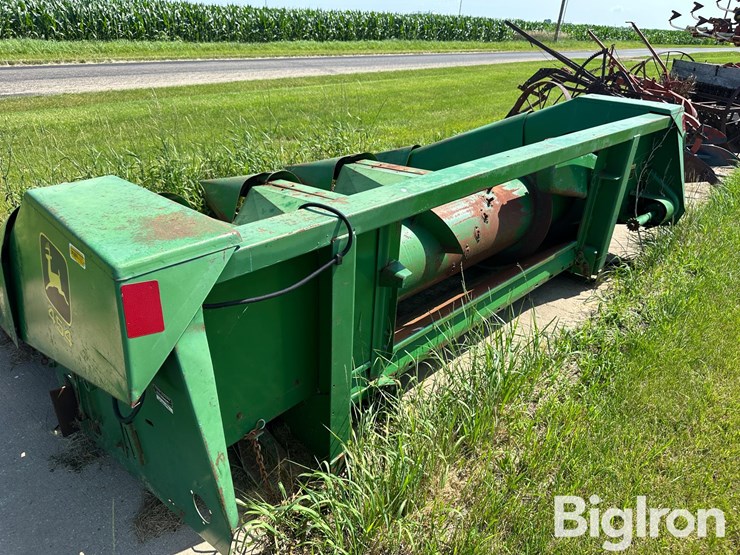 john-deere-454-image-9