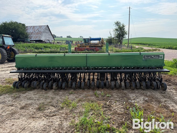great-plains-20-drill-image-6