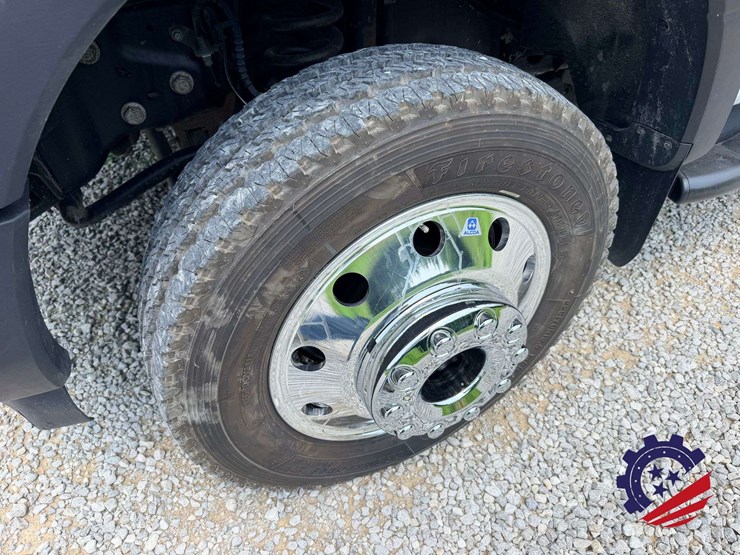 2019-ford-f550-xl-image-7