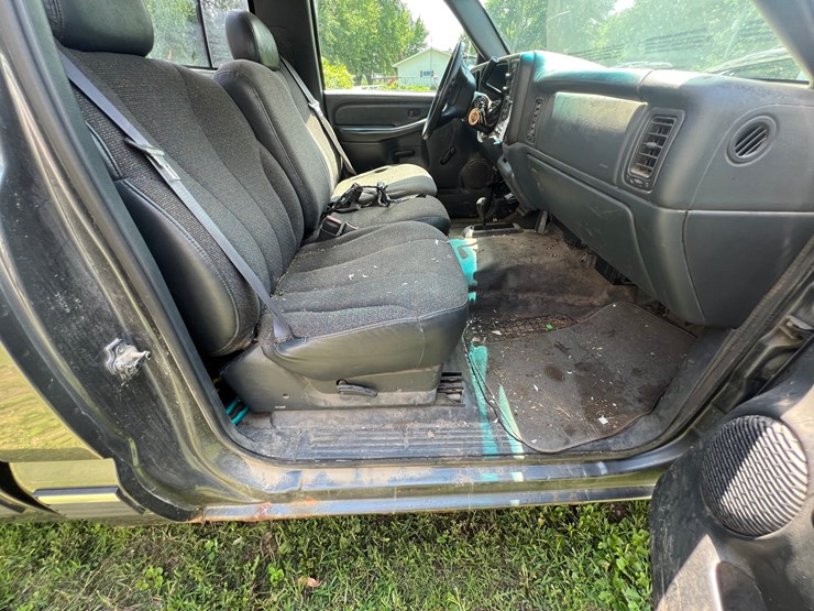 2000-chevrolet-1500-image-8