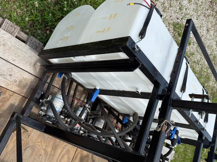 shop-built-4r30-3-pt-hood-sprayer-image-16