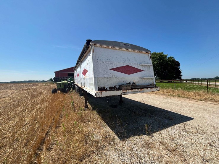 1995-wheeler-hopper-bottom-image-4