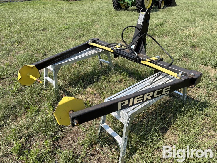 pierce-ahbr1-3-pt-hay-bale-unroller-image-3