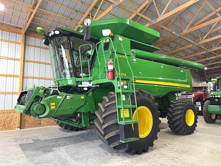2010-john-deere-9670-sts-image-107