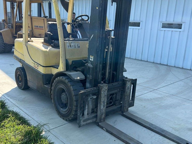 hyster-70-diesel-forklift-image-4