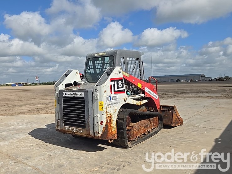 2019-takeuchi-tl8-image-5