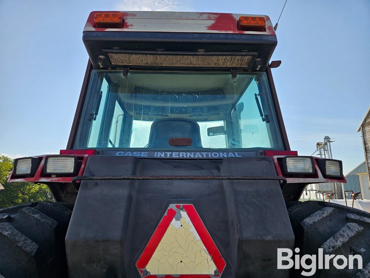 1990-case-ih-7130-image-17