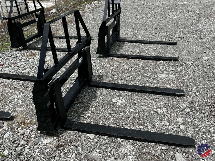 unused-2026-mower-king-sa-skid-steer-forks-attachment-image-8