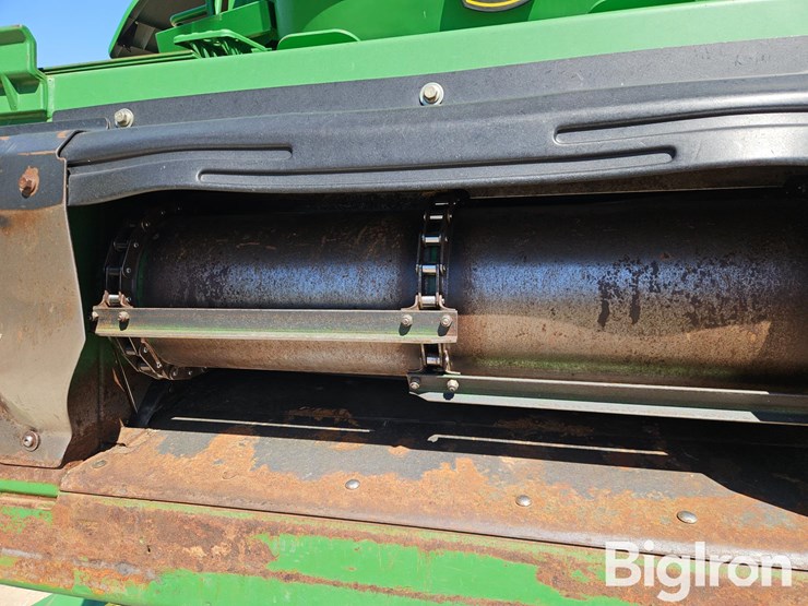 2011-john-deere-9570-sts-image-16