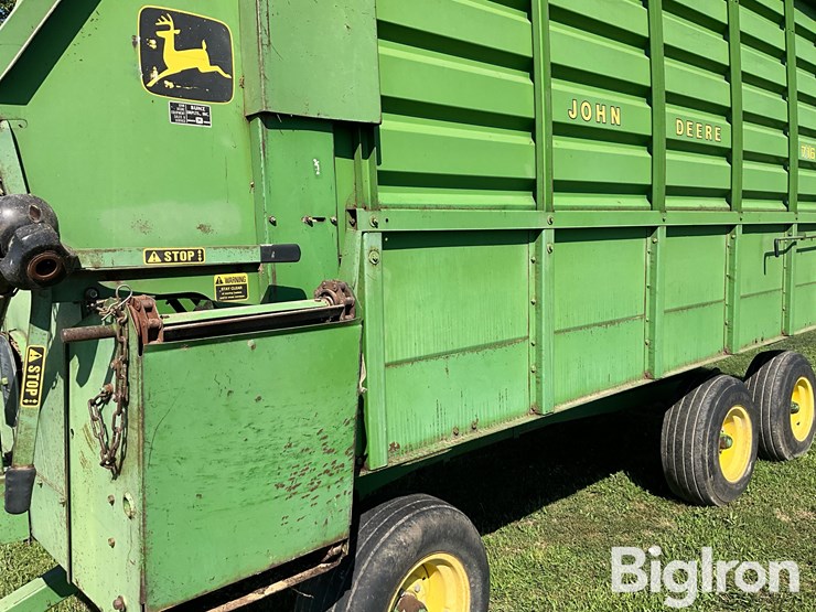 john-deere-716-image-10