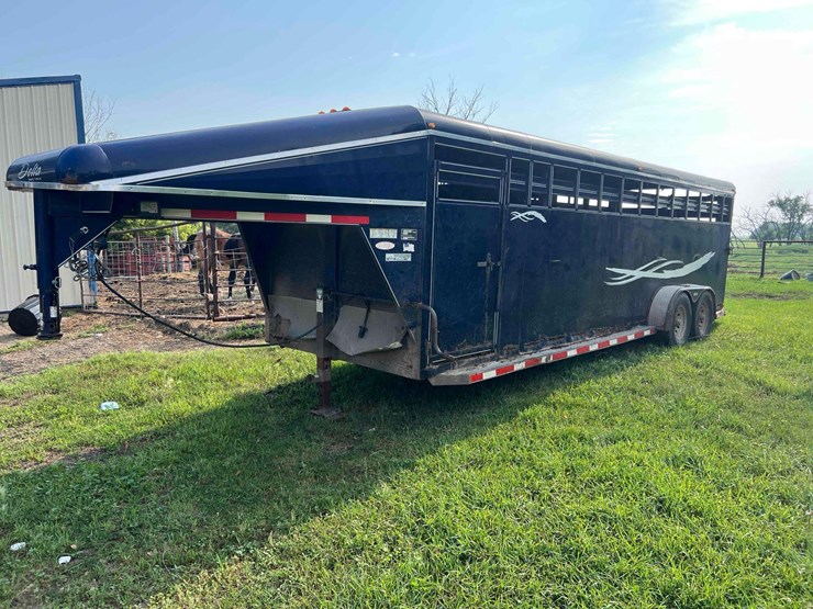 2010-delta-stock-trailer-image-1