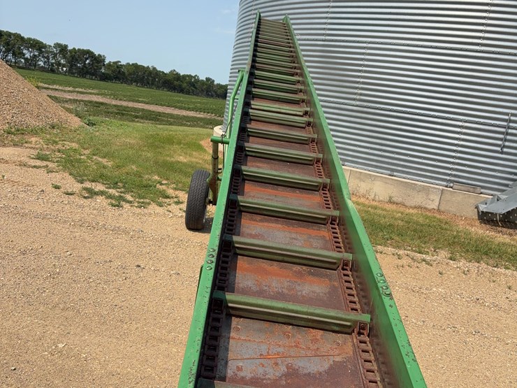 john-deere-20-image-15