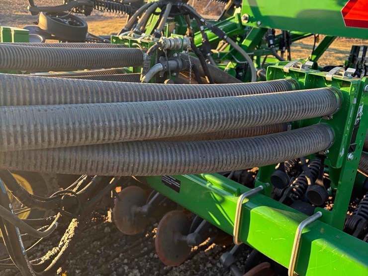 john-deere-1890-image-11