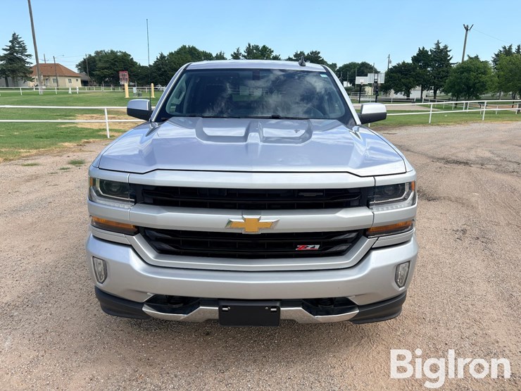 2018-chevrolet-silverado-1500-z71-image-2