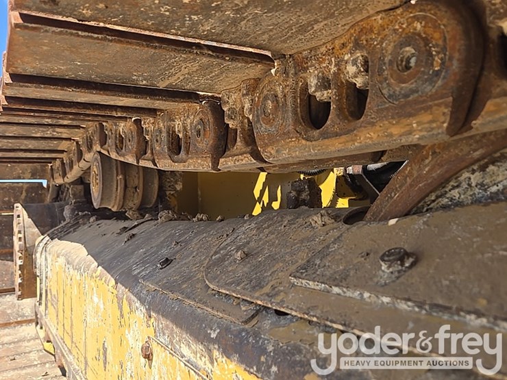 caterpillar-d5k2-image-17