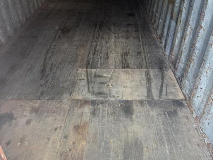 #43-•-20'-used-conex/-shipping-container-image-6