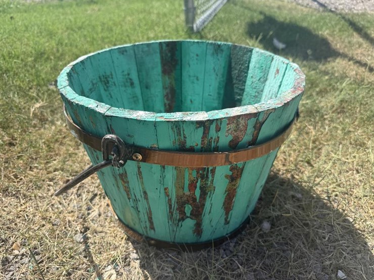 #66-•-small-teal-rustic-wooden-bucket-image-4