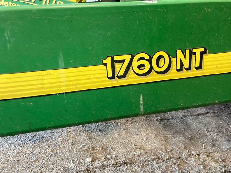 john-deere-1760ni-planter-image-8