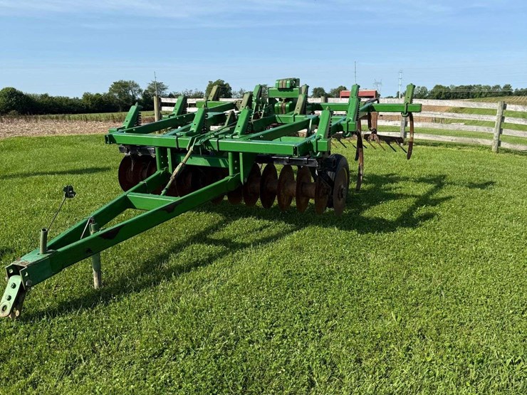 john-deere-710-image-6