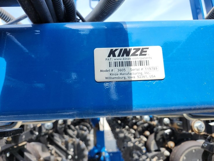 2023-kinze-3605-image-20