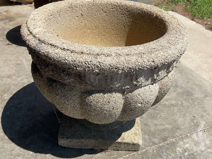 concrete-planter-and-wood-barrel-image-4