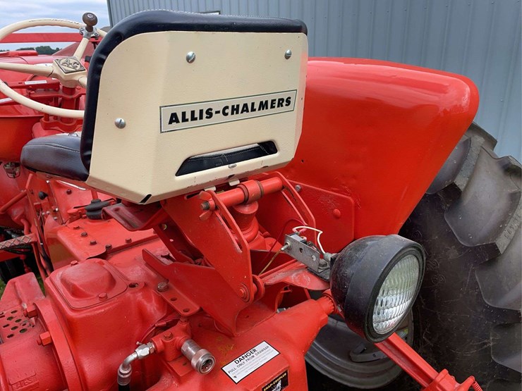 1963-allis-chalmers-d-17-series-iii-image-30