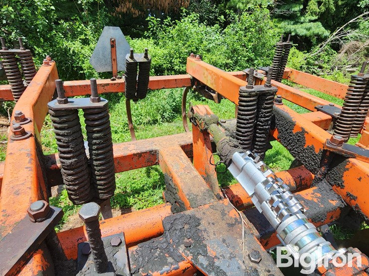 allis-chalmers-1500-image-17