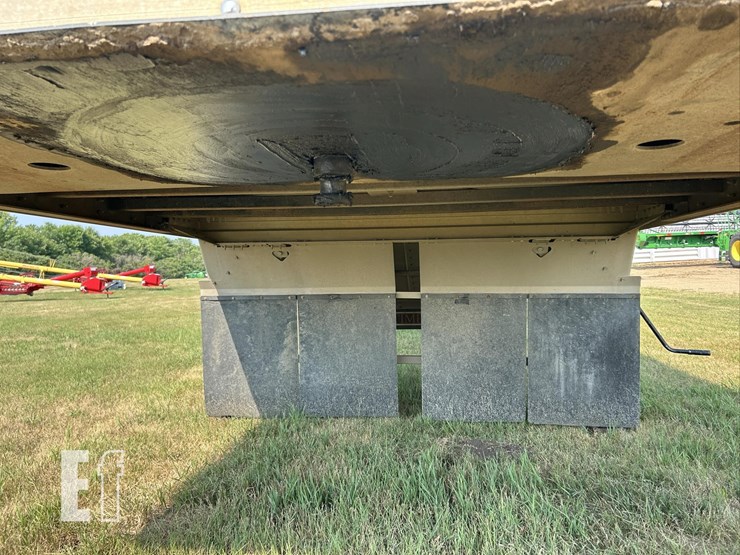2015-timpte-grain-trailer-image-38