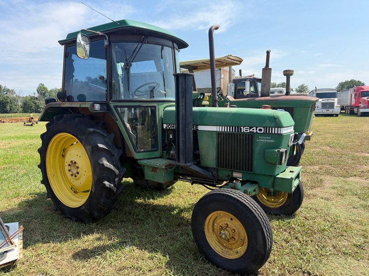 1981-john-deere-1640-image-2