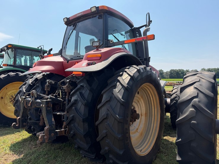 2014-case-ih-magnum-315-image-3