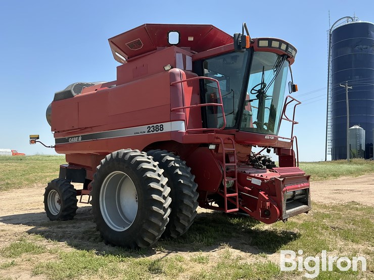 2002-case-ih-2388-image-3