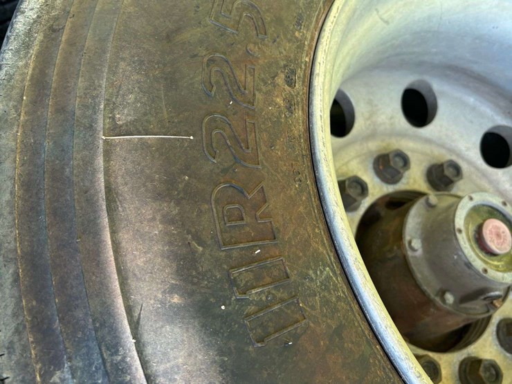 1999-wilson-hopper-bottom-image-9
