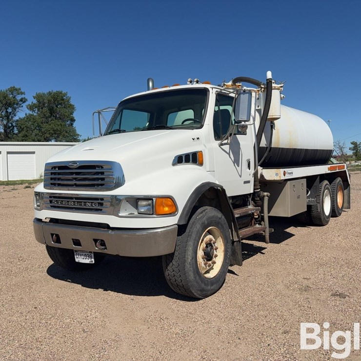 2003 STERLING M8500