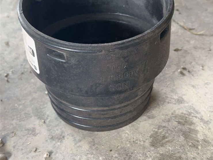 assorted-plumbing-and-drainage-fittings-including-oatey-twist-n-set-flange-image-8