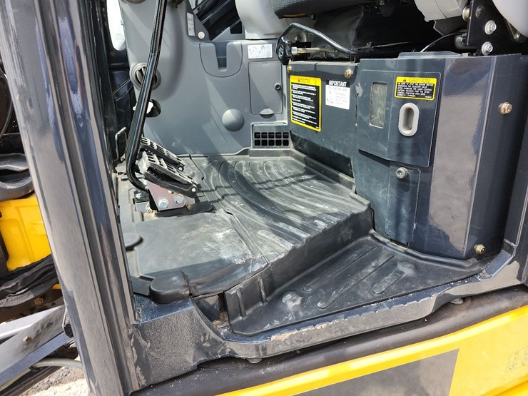 2022-deere-60g-image-20