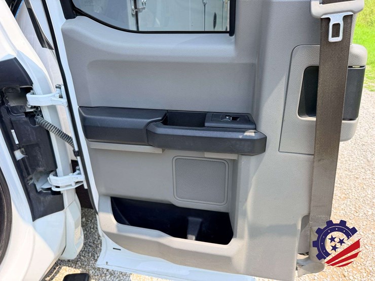 2019-ford-f550-xl-image-89