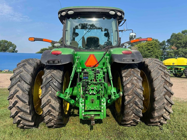john-deere-7230r-image-6