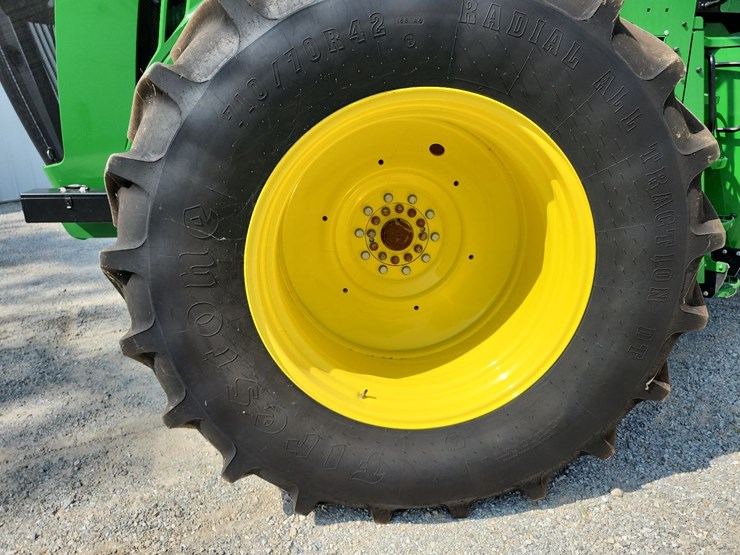 2015-john-deere-9420r-image-4