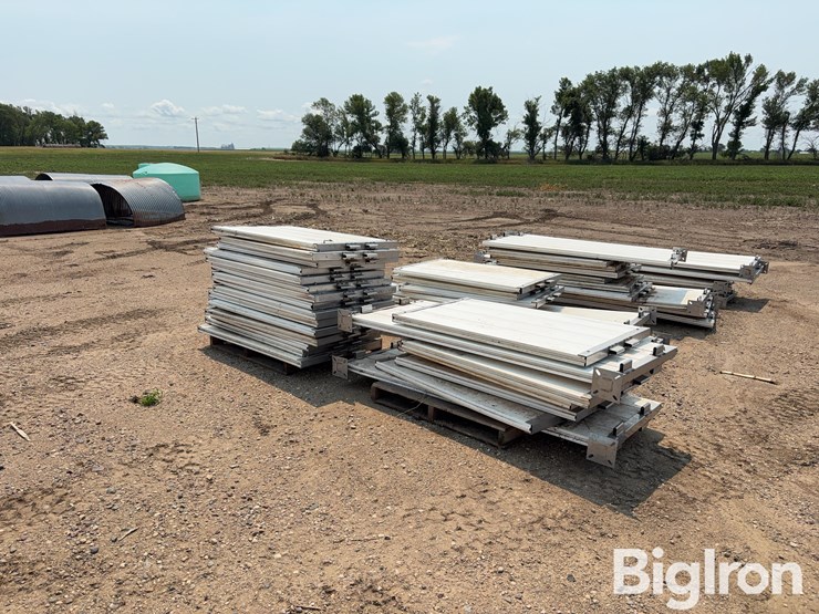 stainless/poly-livestock-panels-image-1